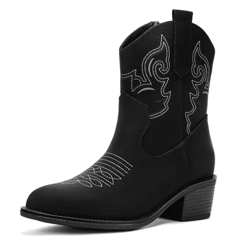 DOBOLIN Black Cowboy Boots with extra-wide toe box